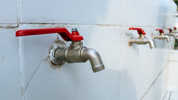 Water Spout Replacement in Henderson