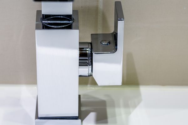 Faucet Knob Replacement in Henderson
